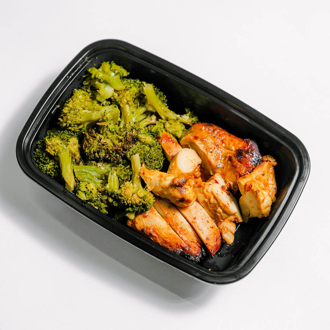Bourbon Sriracha Teriyaki Chicken Thighs, Rice & Roasted Broccoli