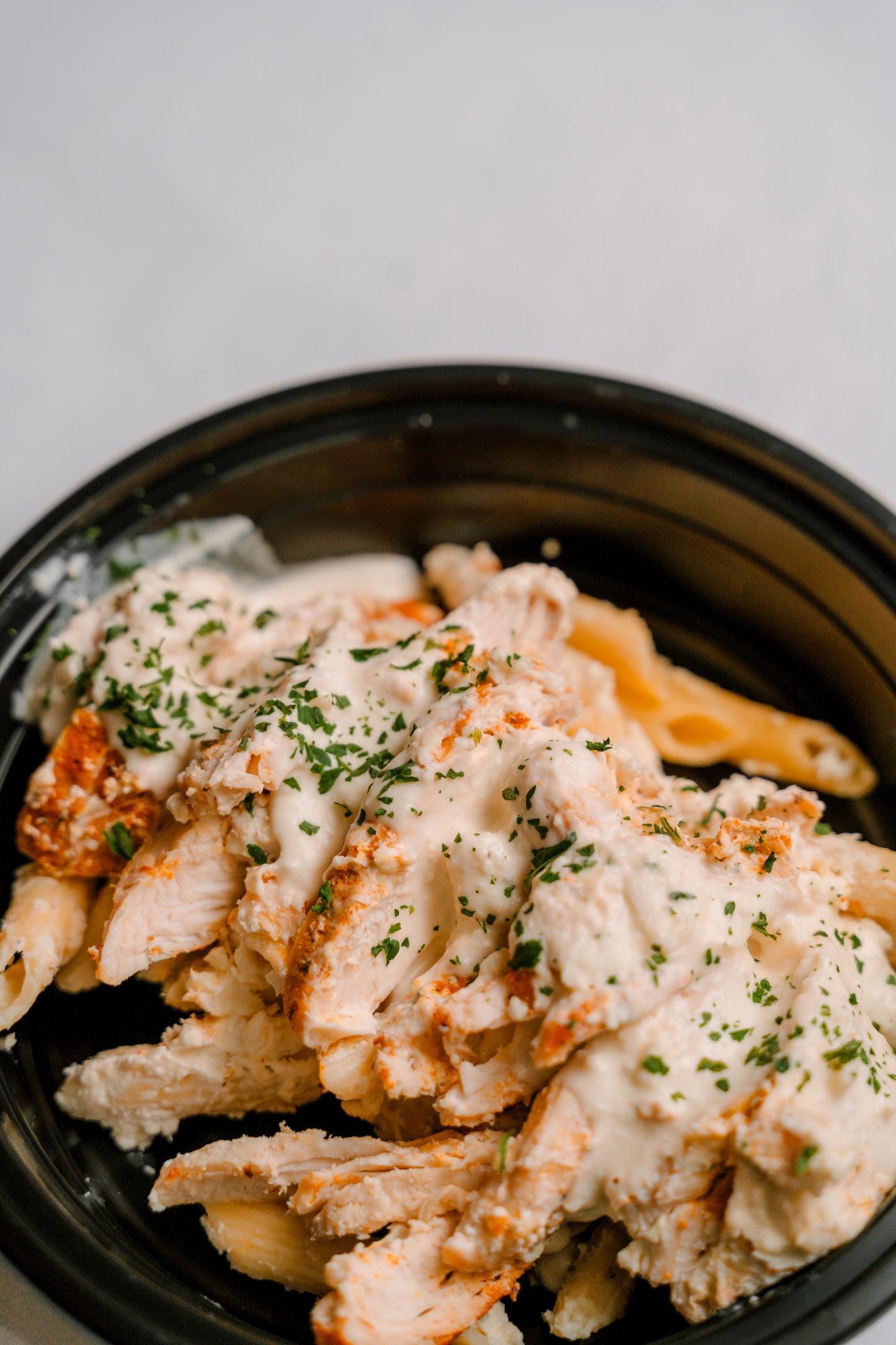 Chicken Alfredo w/ Protein Pasta