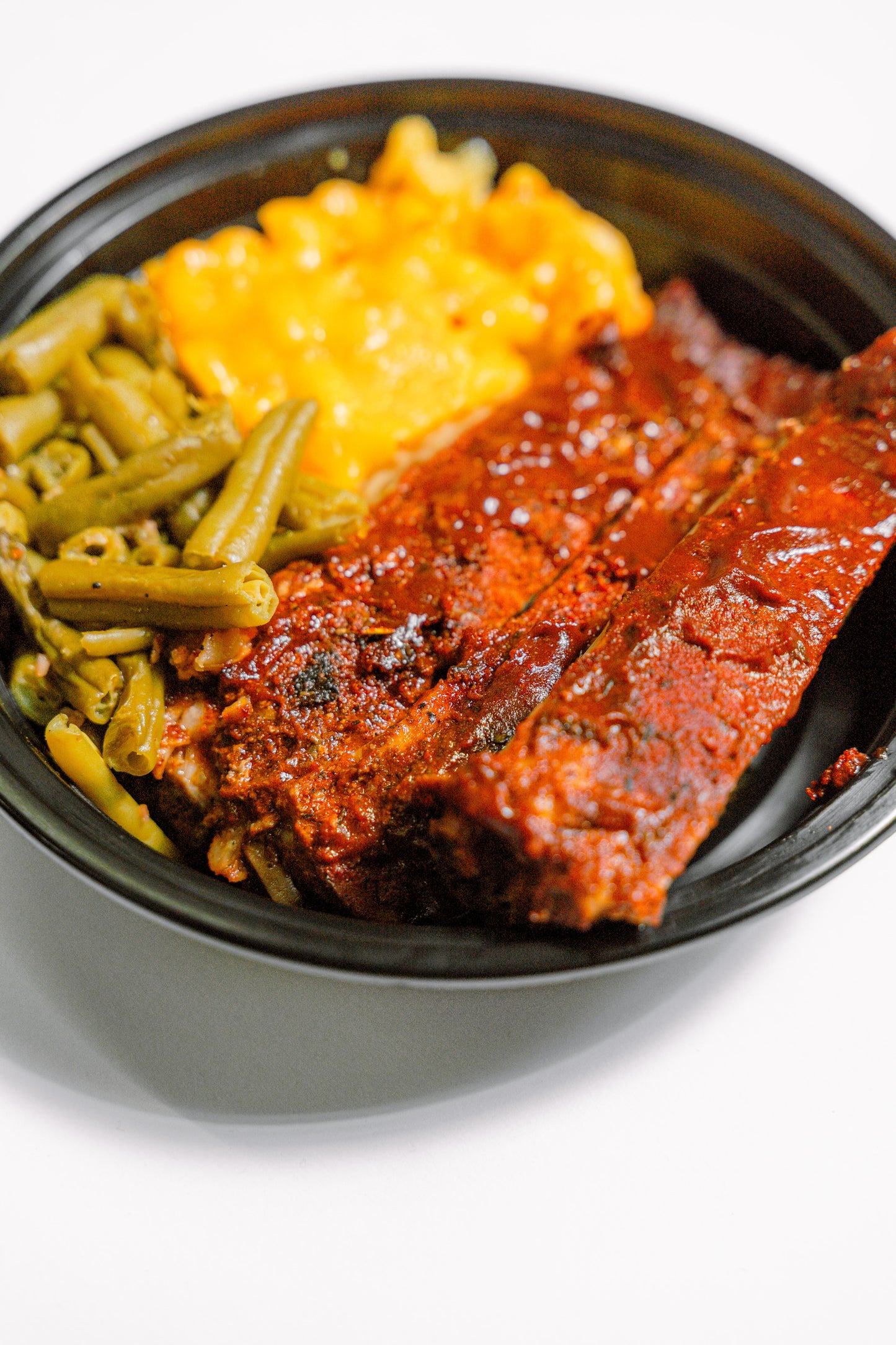 Ribs, Mac & Cheese, Green Beans